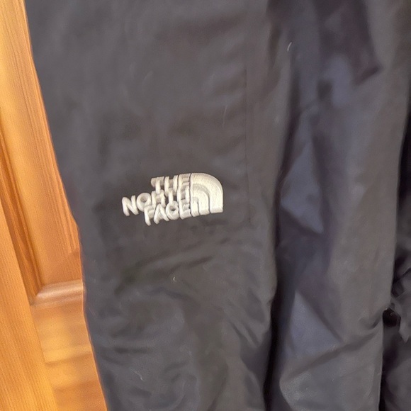 The North face Women's Black Ski Bib - Picture 2 of 6